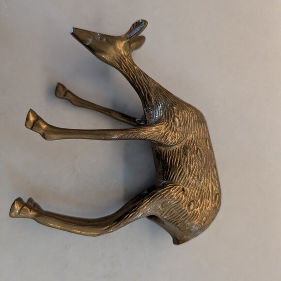 Vintage Brass Deer Figurines - Pair of Does - Picture 3 of 12